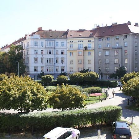 Cosy Apartment Under The Tower Prague Ngoại thất bức ảnh