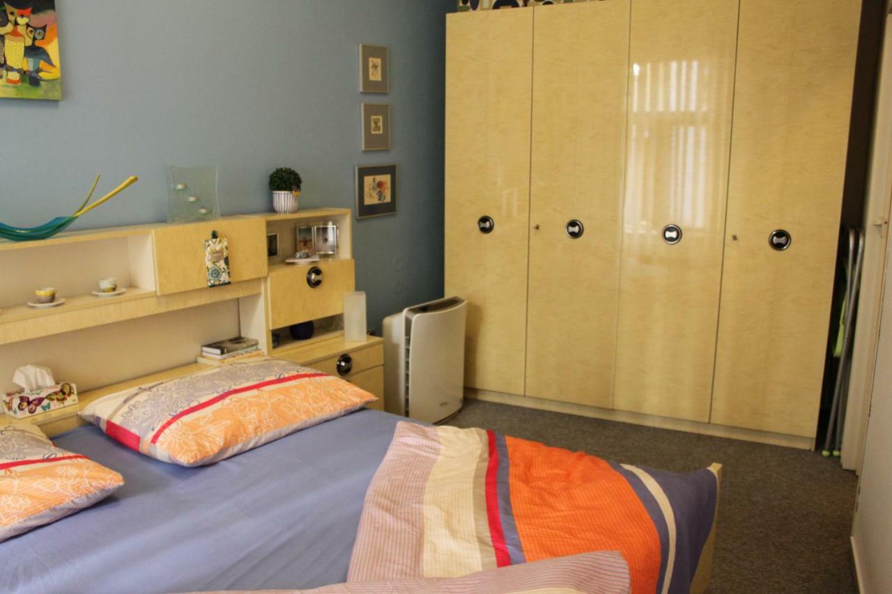 Cosy Apartment Under The Tower Prague Ngoại thất bức ảnh